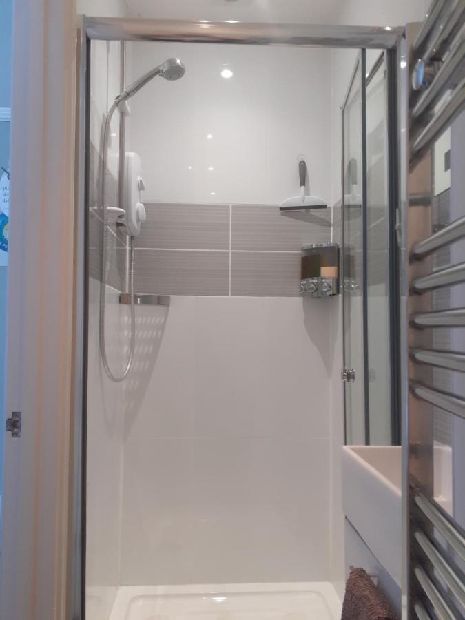 South Beach B & B Lowestoft Bagian luar foto