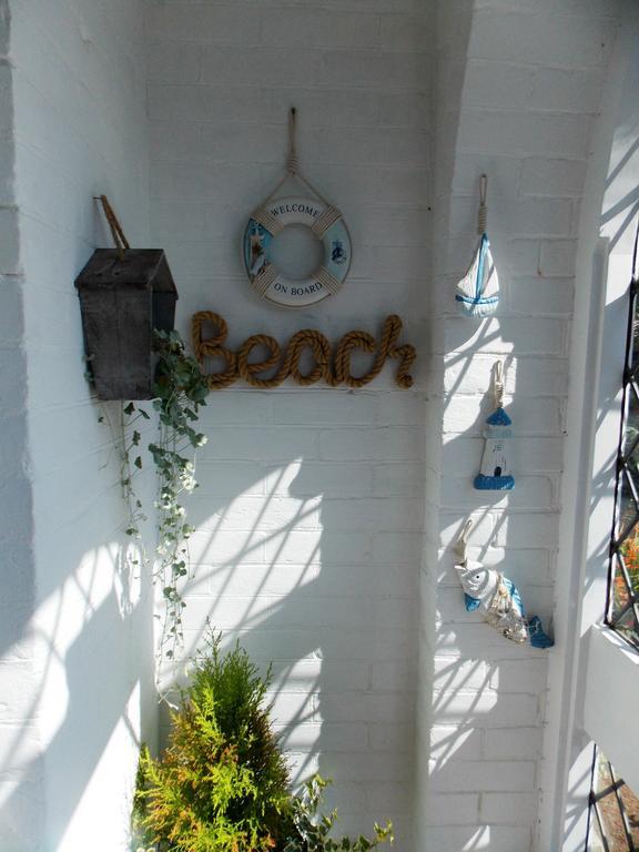 South Beach B & B Lowestoft Bagian luar foto