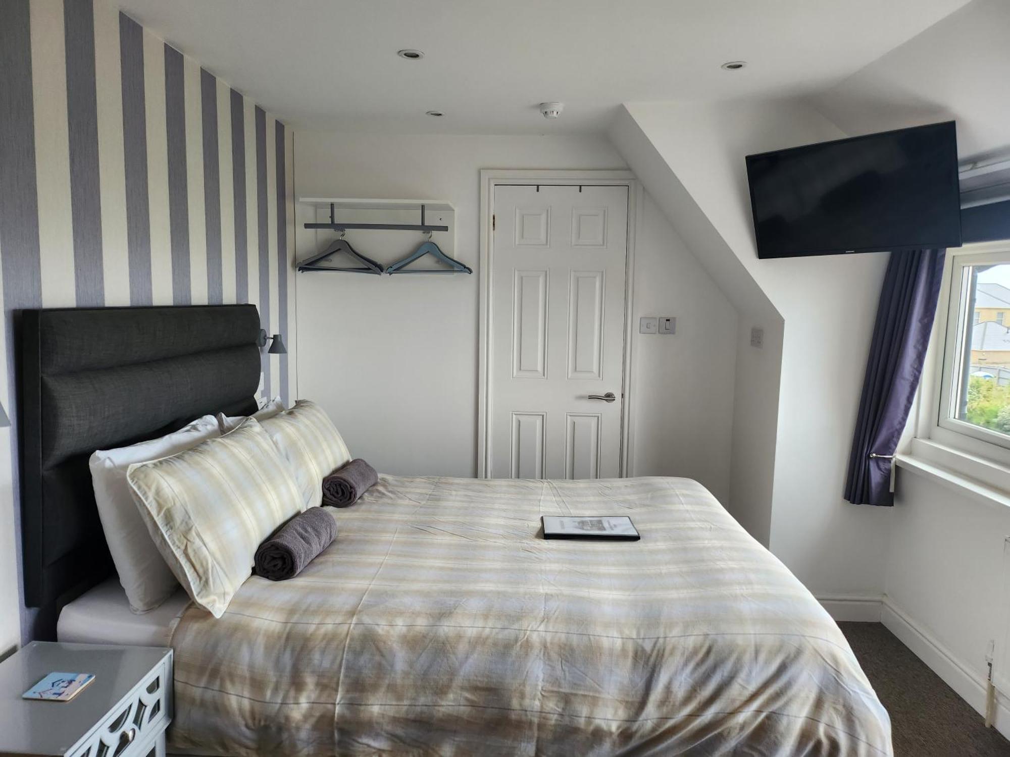 South Beach B & B Lowestoft Bagian luar foto